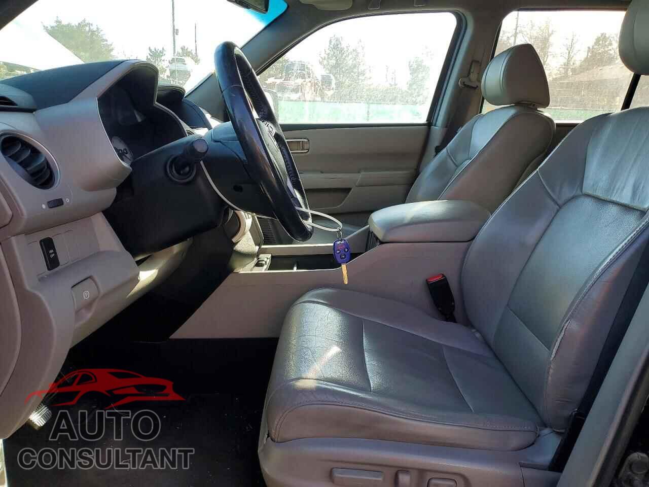 HONDA PILOT 2011 - 5FNYF4H53BB089284