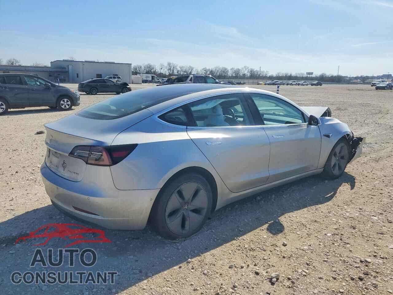 TESLA MODEL 3 2018 - 5YJ3E1EB8JF099507