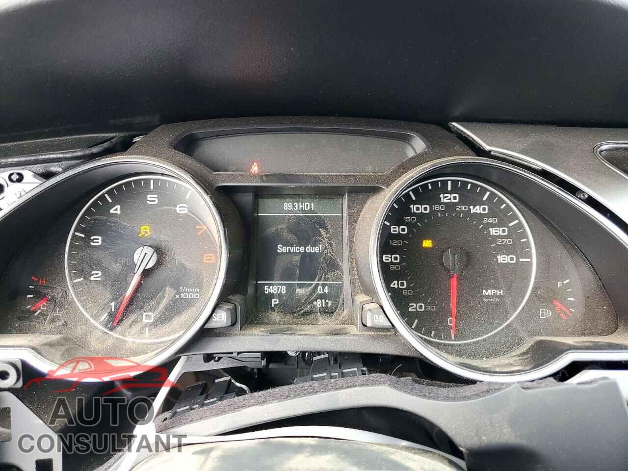 AUDI A5 2012 - WAUWFAFR6CA003923