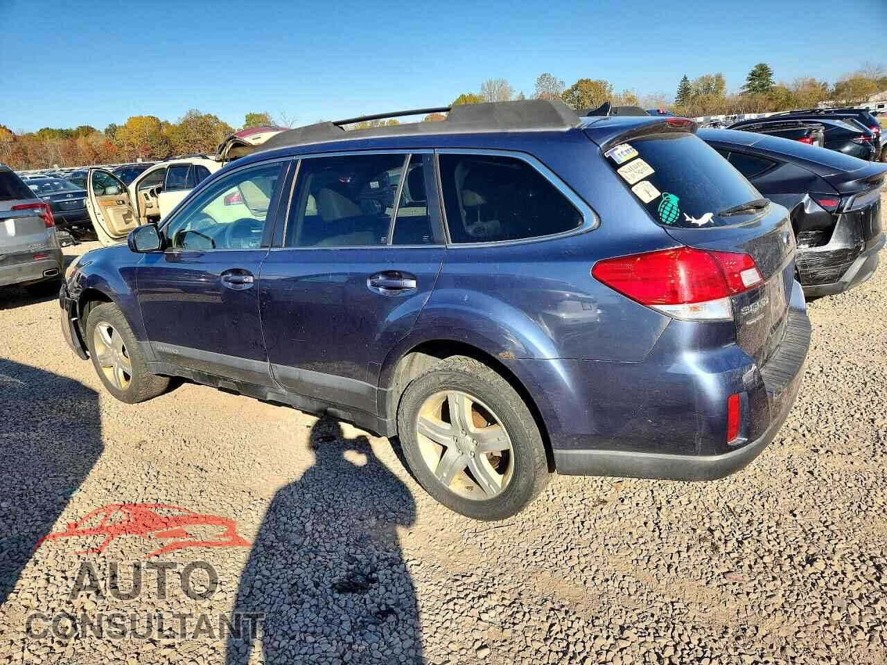 SUBARU OUTBACK 2013 - 4S4BRBKC2D3285012