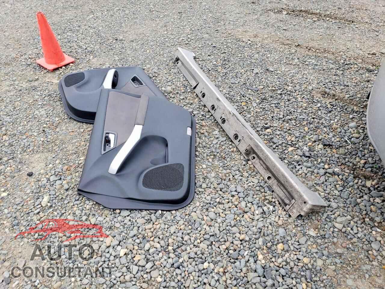TOYOTA PRIUS 2014 - JTDKN3DP4E3060808