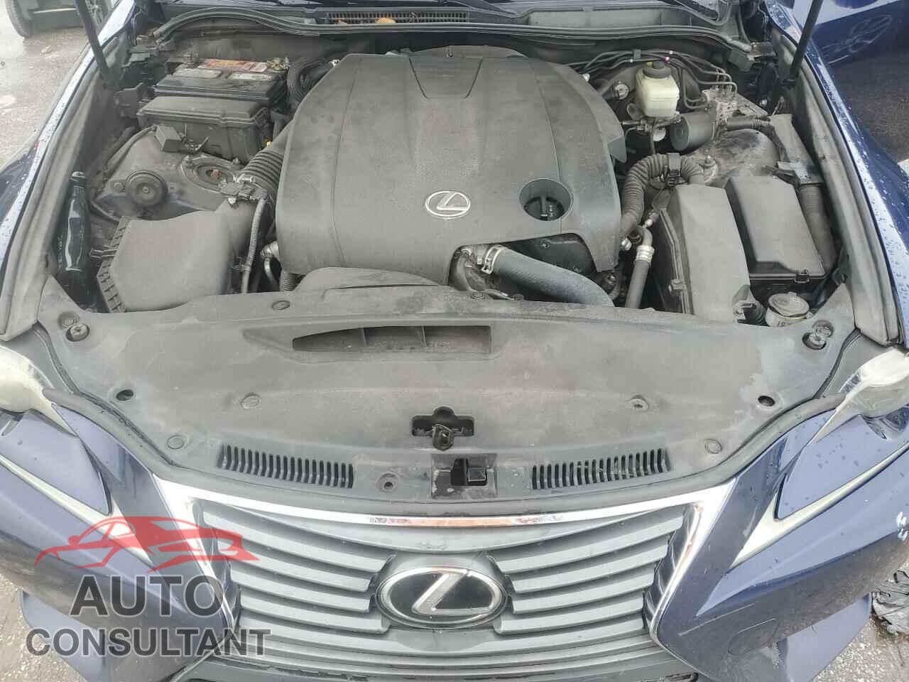 LEXUS IS 2015 - JTHBF1D27F5072249