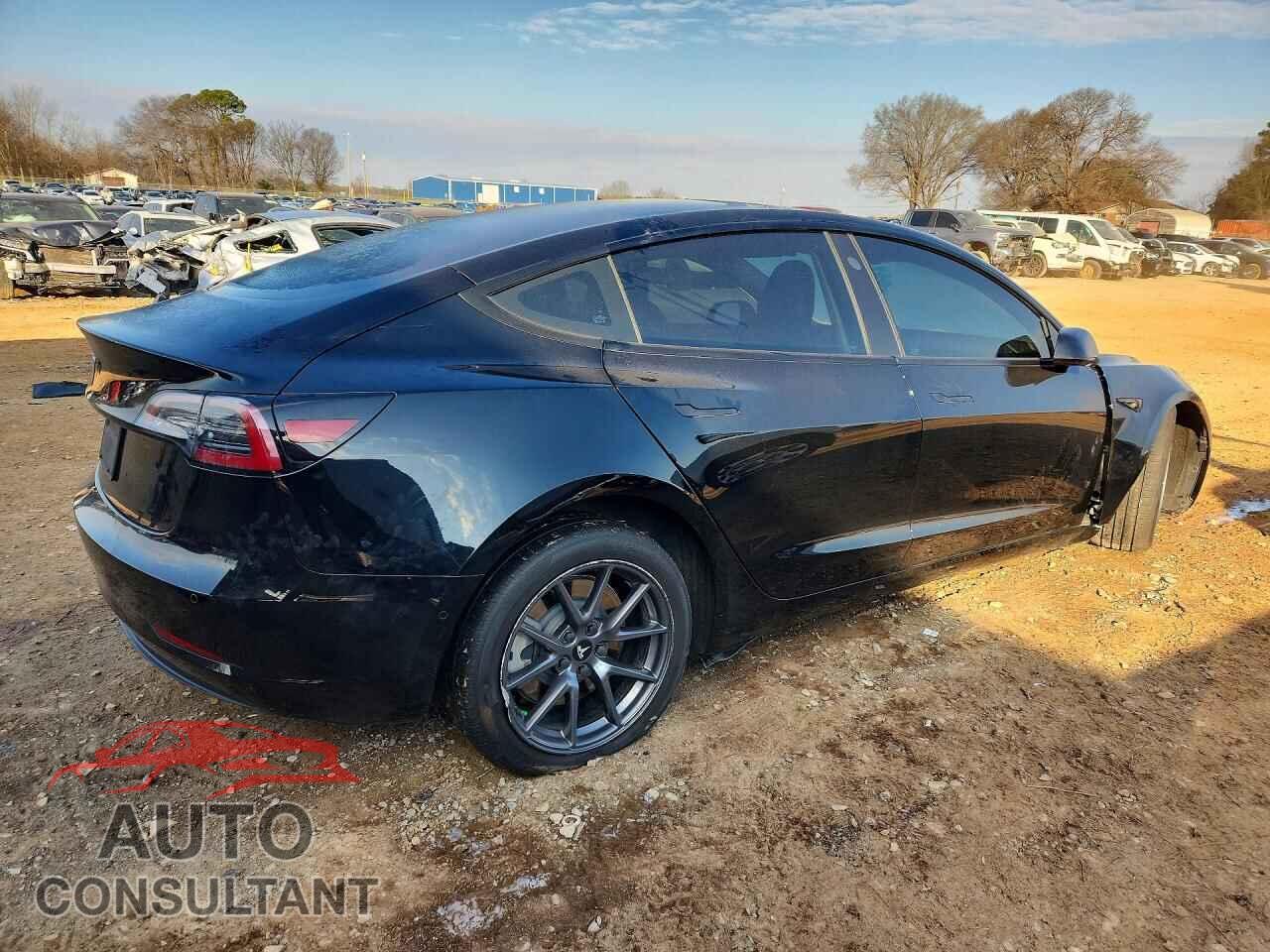 TESLA MODEL 3 2022 - 5YJ3E1EA5NF169526
