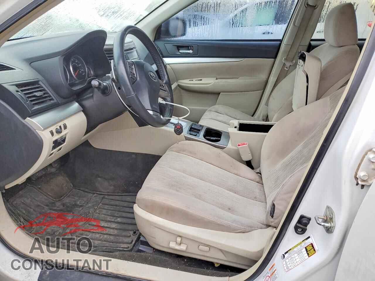 SUBARU OUTBACK 2013 - 4S4BRBGC6D3206644