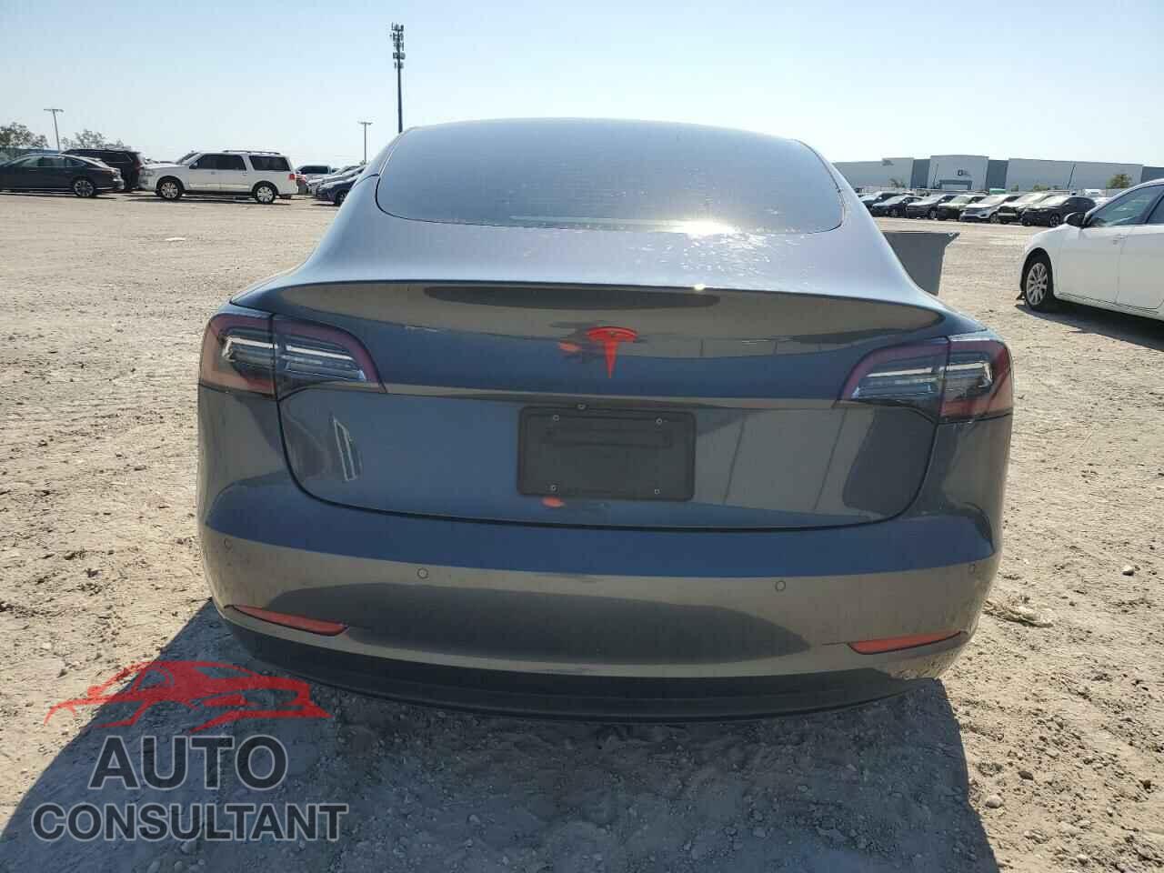 TESLA MODEL 3 2021 - 5YJ3E1EA8MF866929