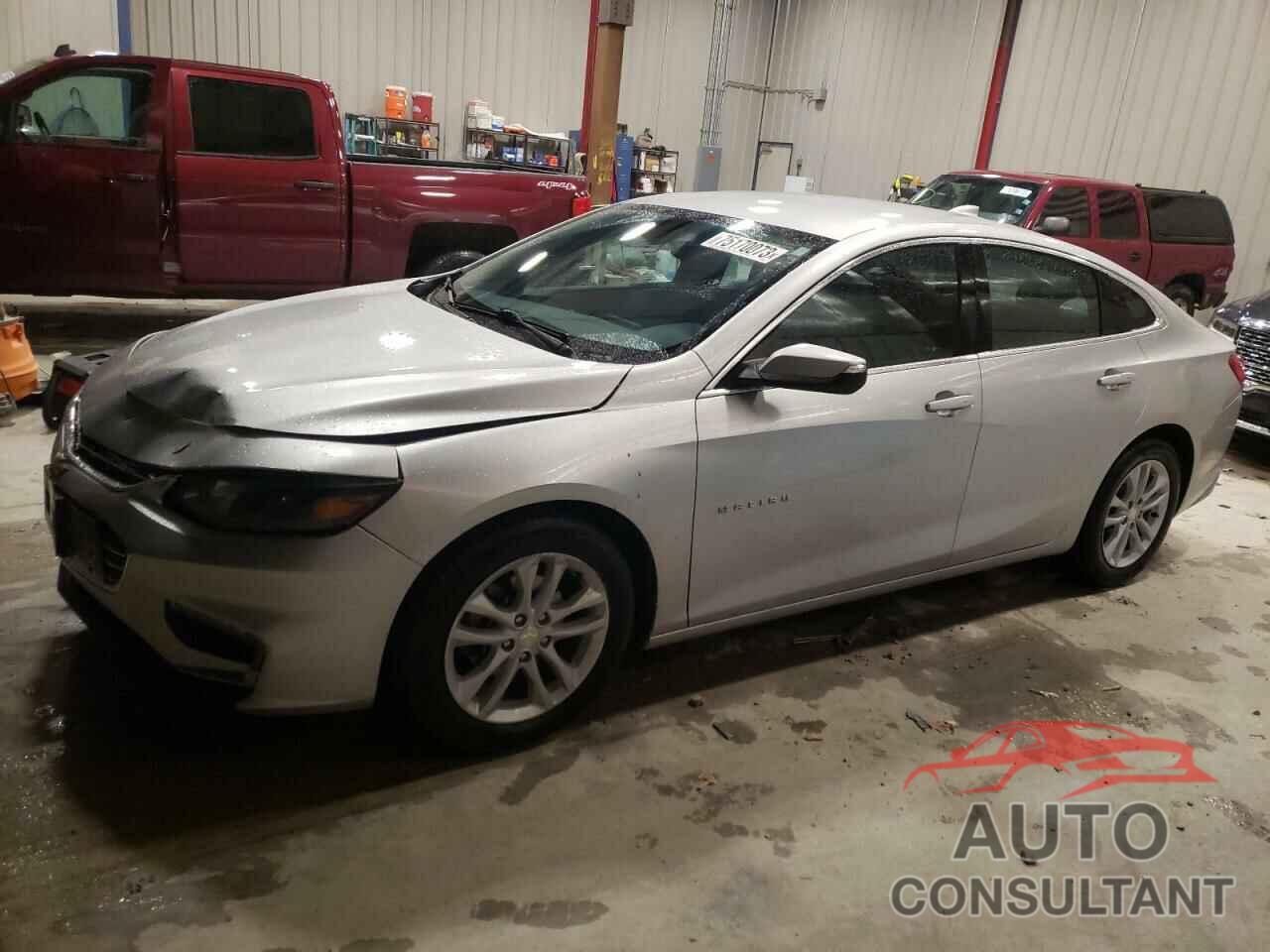 CHEVROLET MALIBU 2018 - 1G1ZD5ST0JF195489