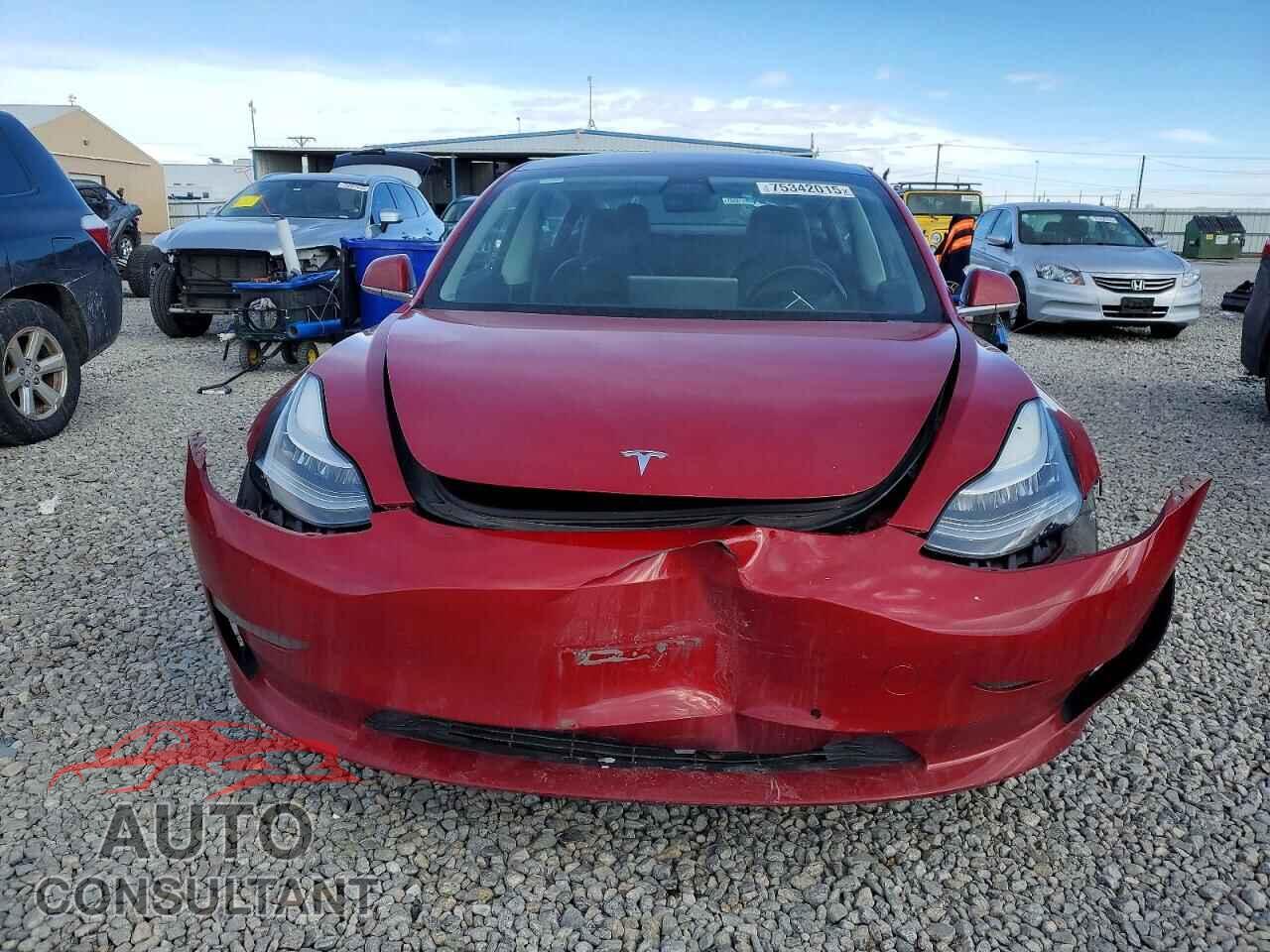 TESLA MODEL 3 2018 - 5YJ3E1EB4JF133670