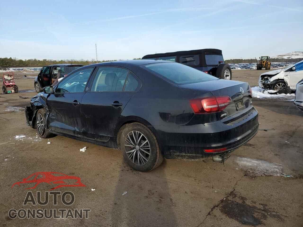 VOLKSWAGEN JETTA 2018 - 3VWDB7AJ4JM218093
