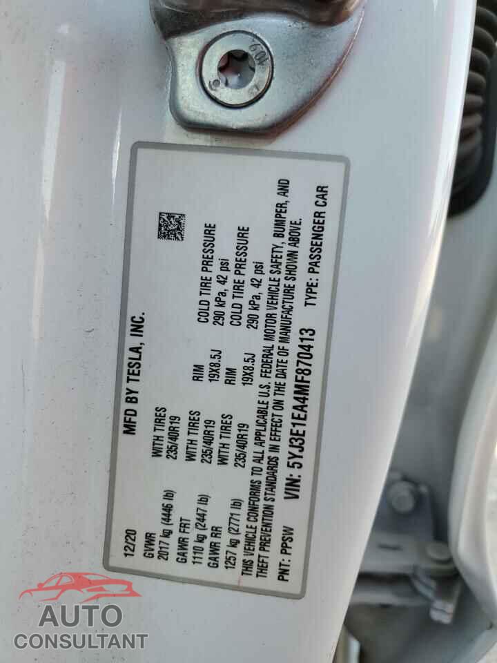 TESLA MODEL 3 2021 - 5YJ3E1EA4MF870413