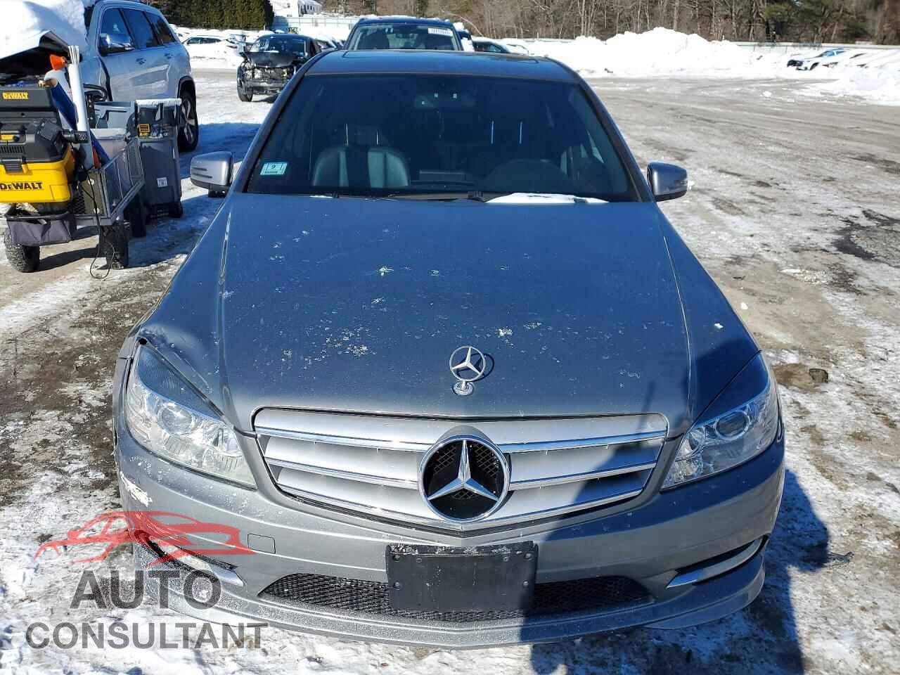 MERCEDES-BENZ C-CLASS 2011 - WDDGF8BB3BF535629