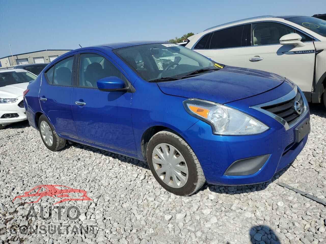 NISSAN VERSA 2017 - 3N1CN7AP8HL845392