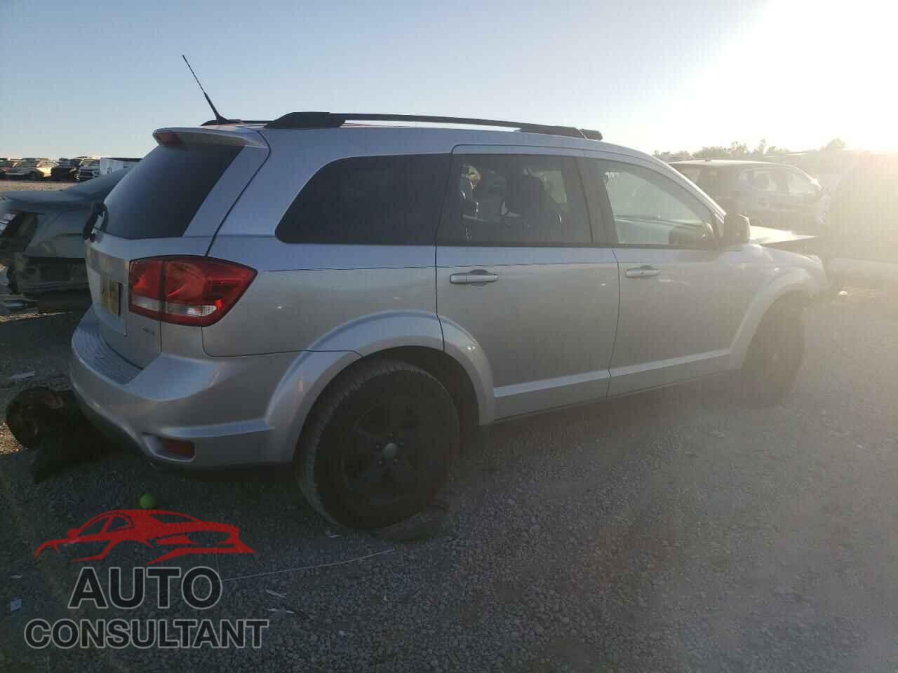 DODGE JOURNEY 2012 - 3C4PDCBG1CT387440