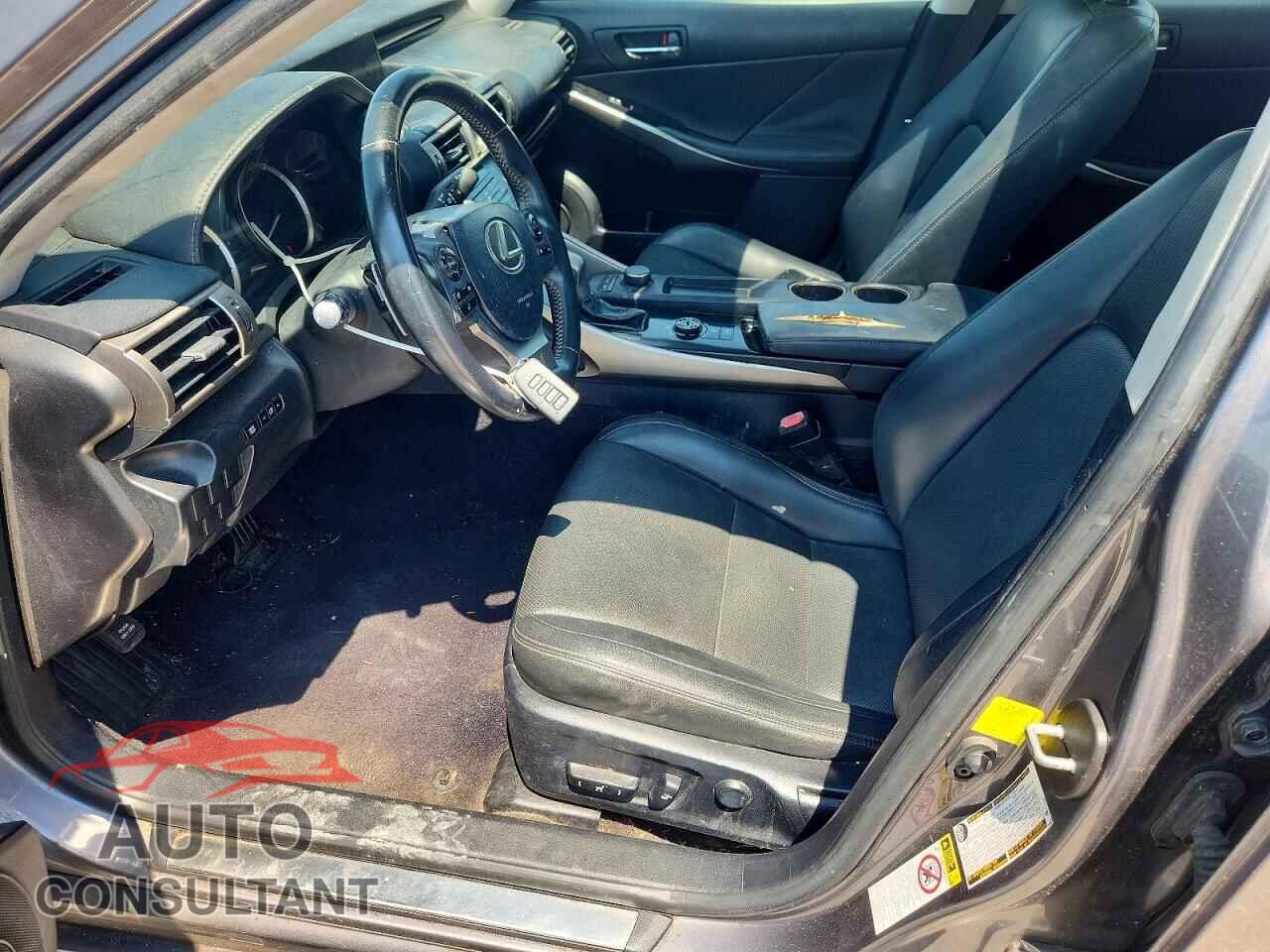 LEXUS IS 2014 - JTHBF1D25E5042374