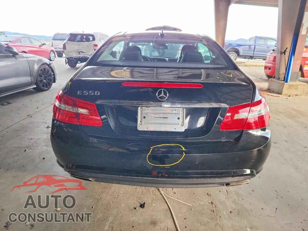 MERCEDES-BENZ E-CLASS 2012 - WDDKJ7DB9CF155325