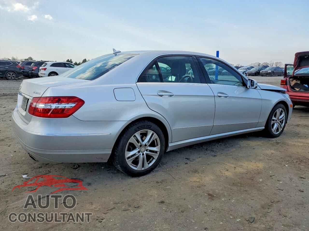 MERCEDES-BENZ E-CLASS 2010 - WDDHF8HB2AA076276
