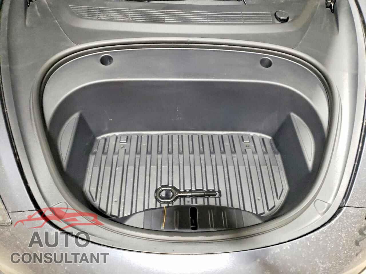 TESLA MODEL 3 2023 - 5YJ3E1EC7PF608357