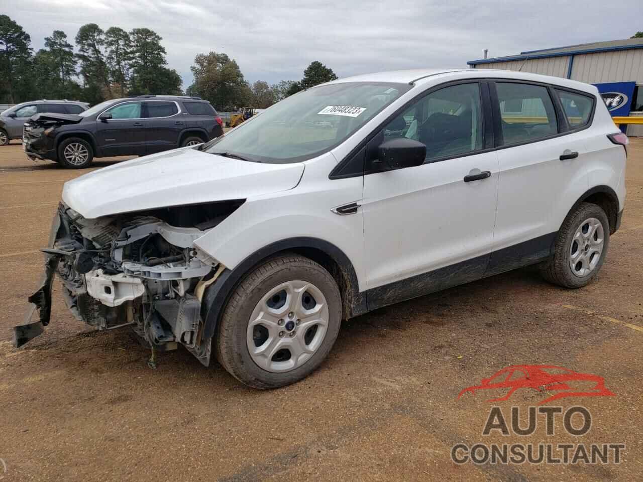 FORD ESCAPE 2018 - 1FMCU0F73JUA09481