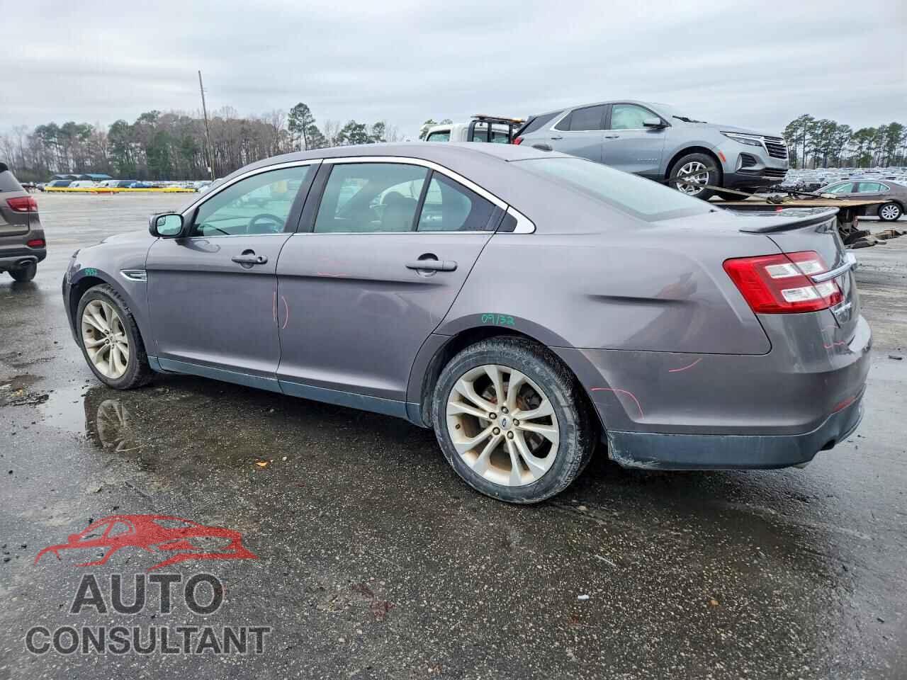 FORD TAURUS 2013 - 1FAHP2E80DG169155