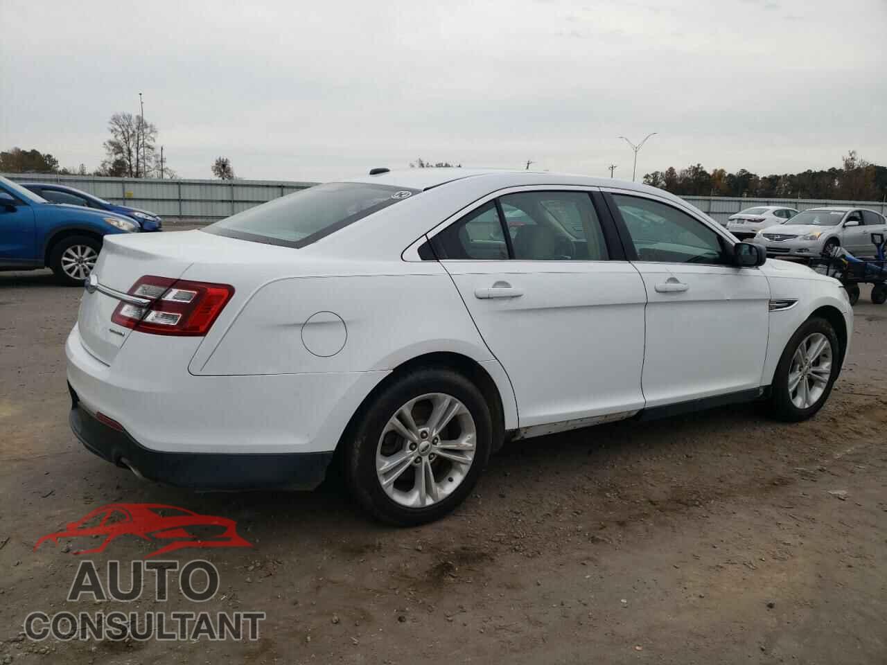 FORD TAURUS 2016 - 1FAHP2D89GG133390