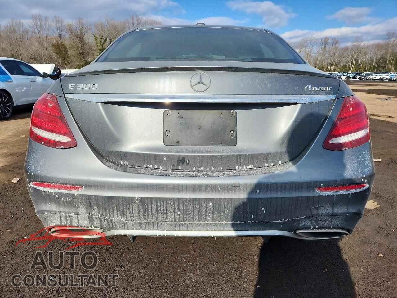 MERCEDES-BENZ E-CLASS 2017 - WDDZF4KB8HA054945