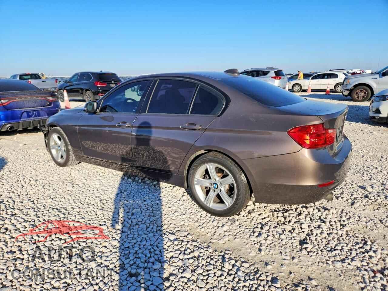 BMW 3 SERIES 2015 - WBA3B1C52FK137178