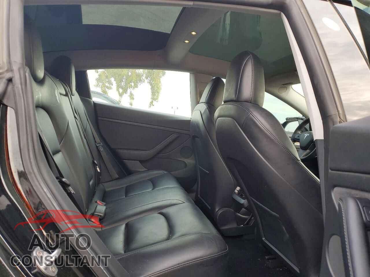 TESLA MODEL 3 2021 - 5YJ3E1EA9MF998114