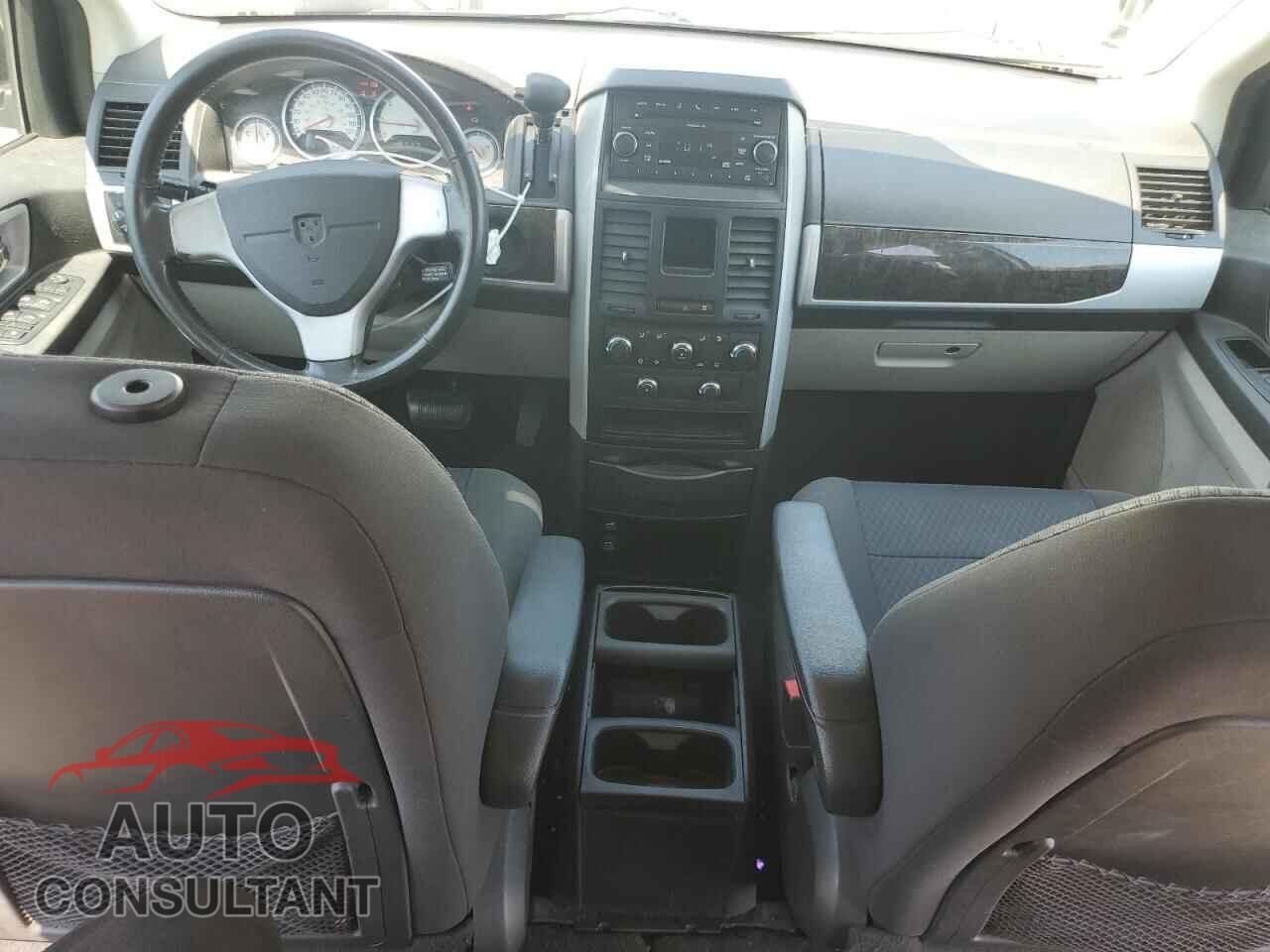 DODGE CARAVAN 2010 - 2D4RN5D16AR209861
