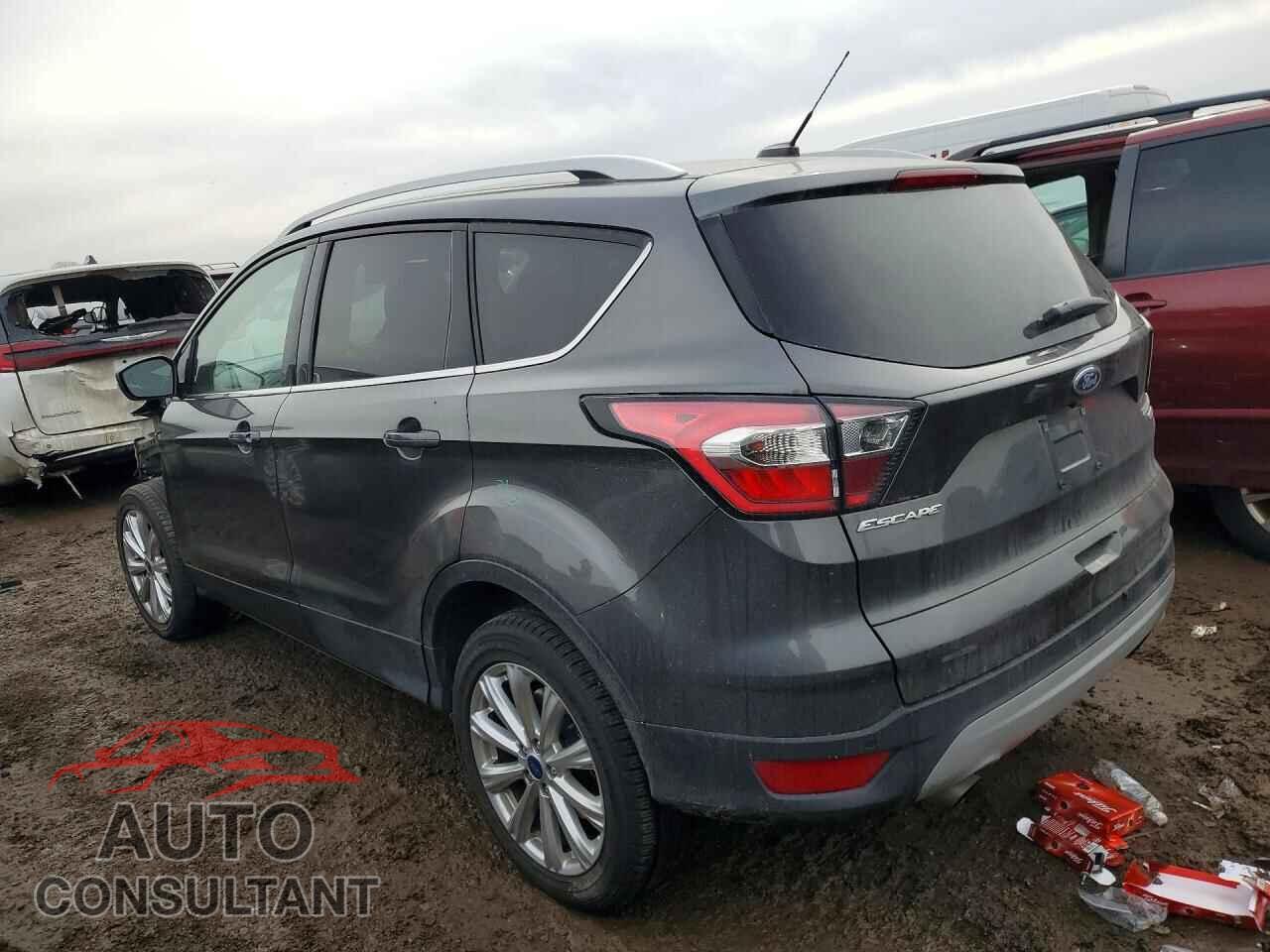 FORD ESCAPE 2017 - 1FMCU9J90HUC13341
