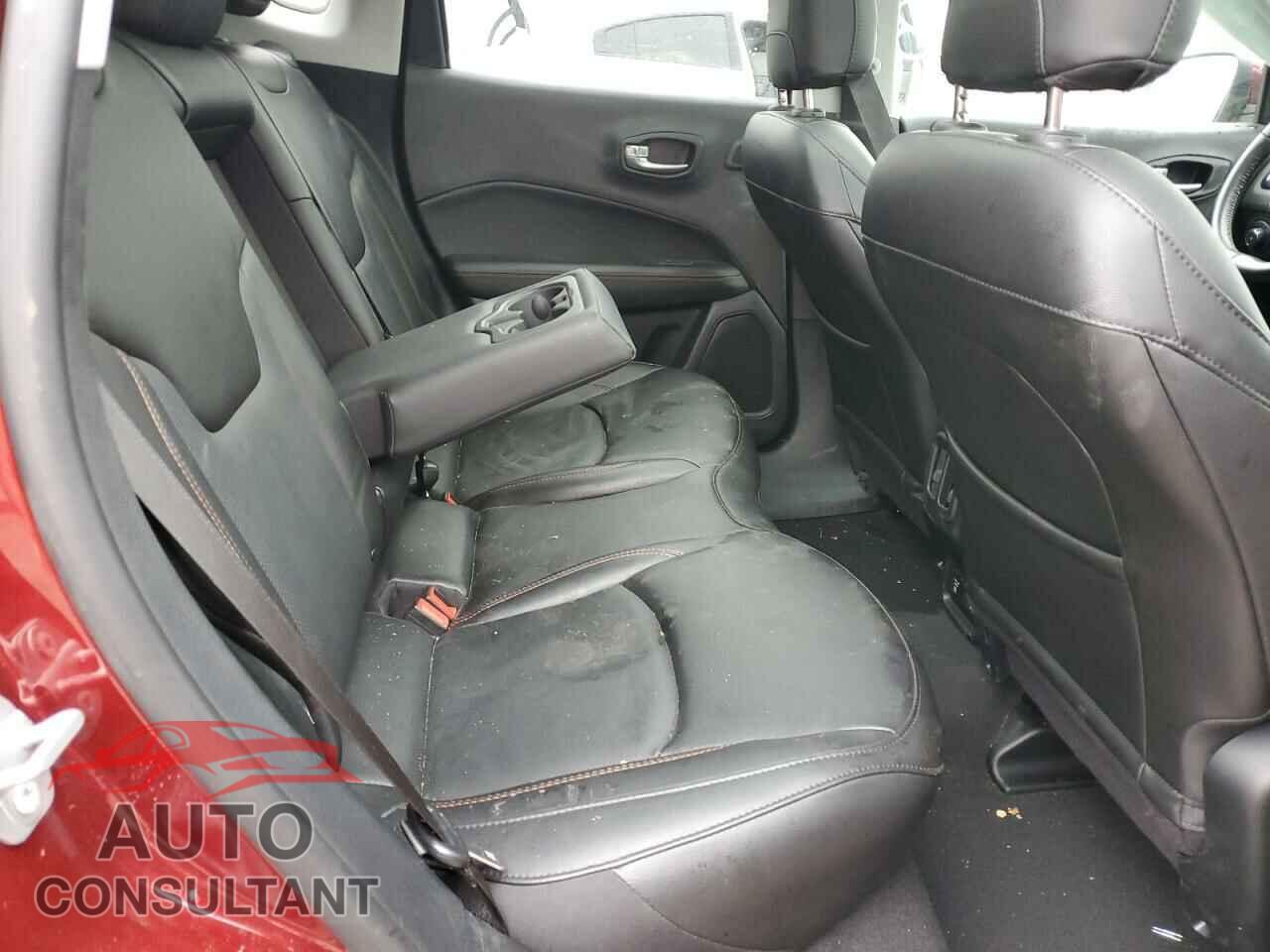 JEEP COMPASS 2021 - 3C4NJDCB4MT566307