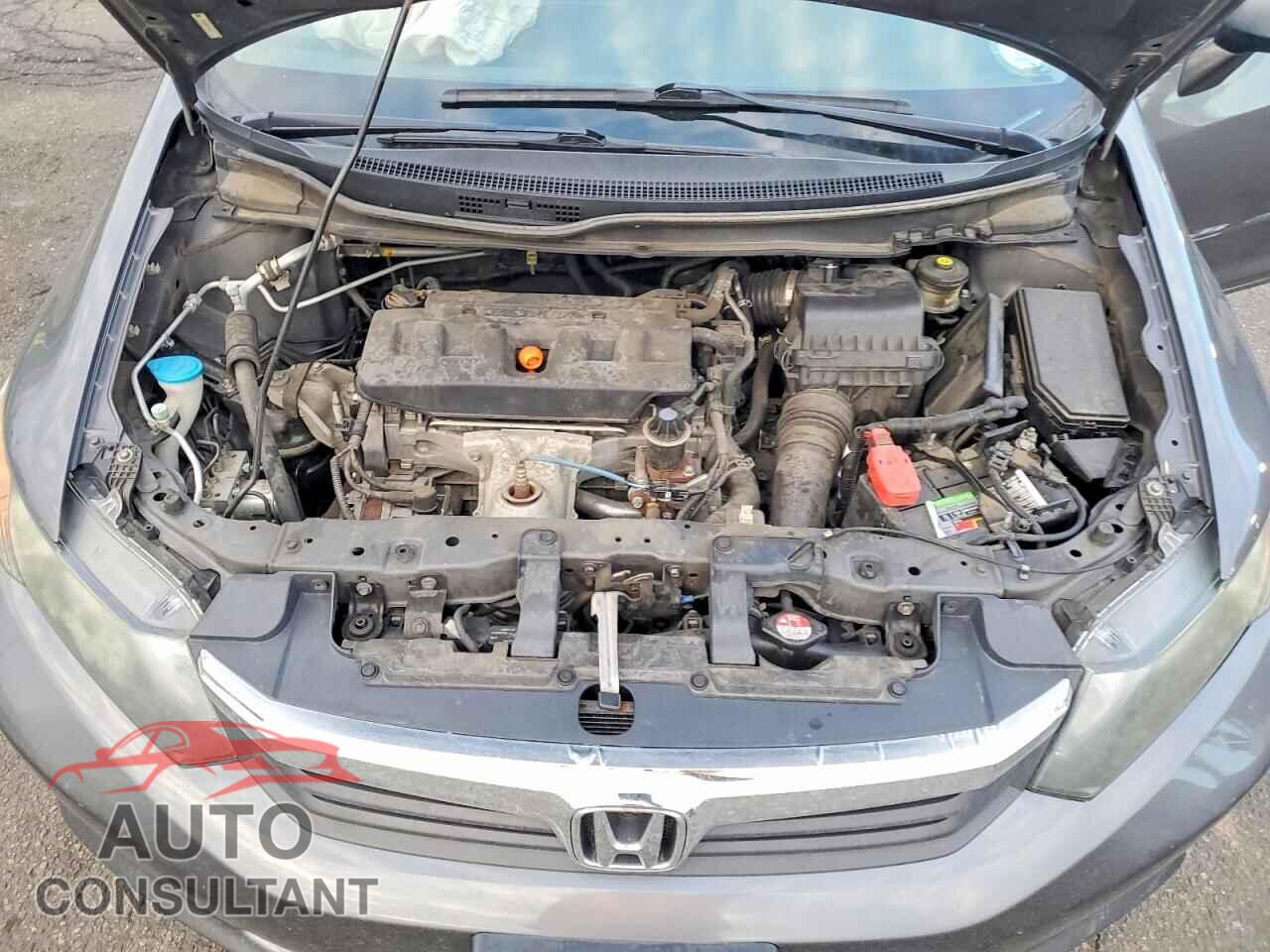 HONDA CIVIC 2012 - 2HGFB2F58CH579209
