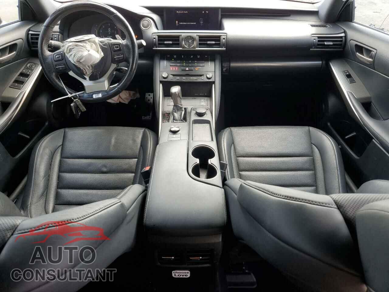 LEXUS IS 2017 - JTHBA1D2XH5042776