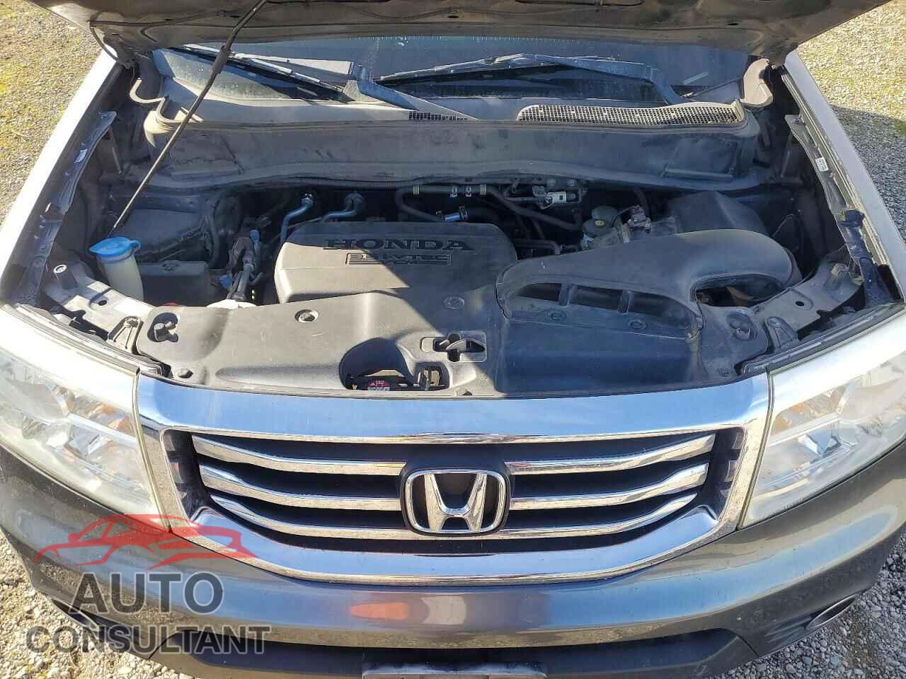 HONDA PILOT 2013 - 5FNYF4H51DB061180