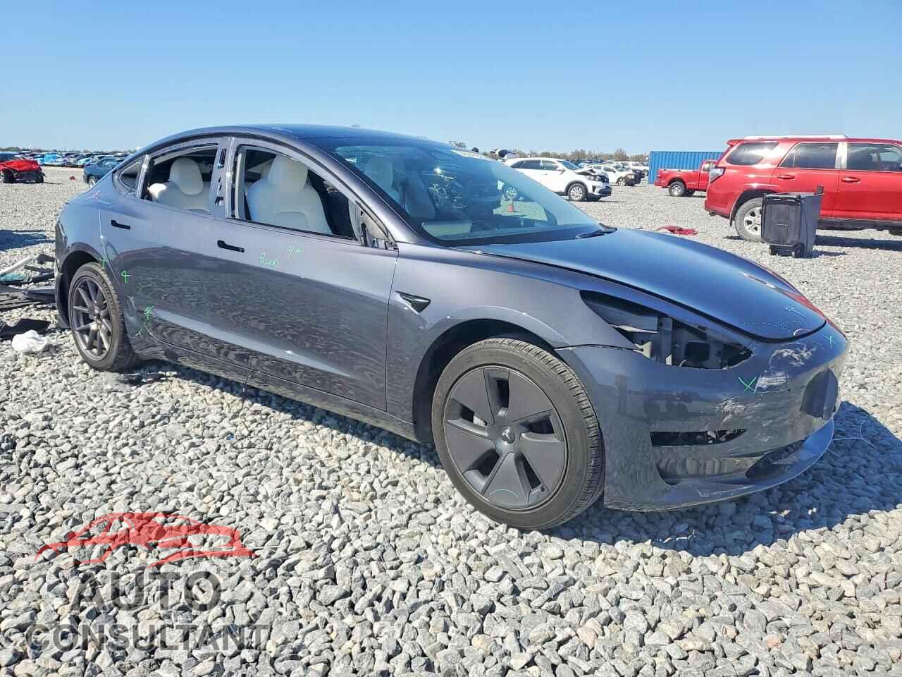 TESLA MODEL 3 2023 - 5YJ3E1EA8PF643472