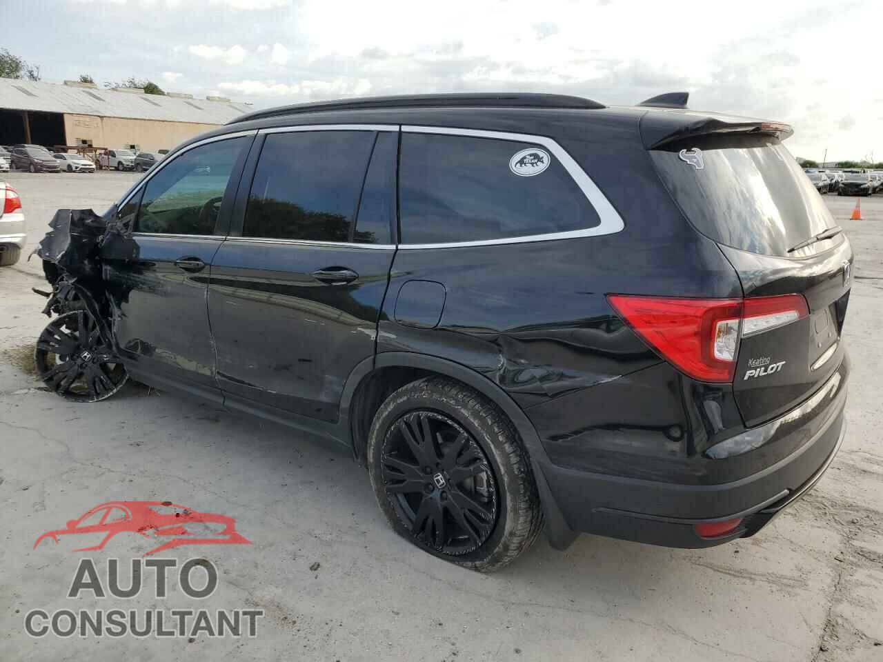 HONDA PILOT 2021 - 5FNYF5H20MB040025