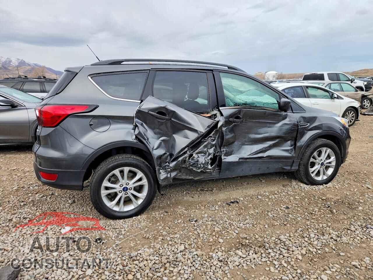 FORD ESCAPE 2019 - 1FMCU9HD8KUC26694