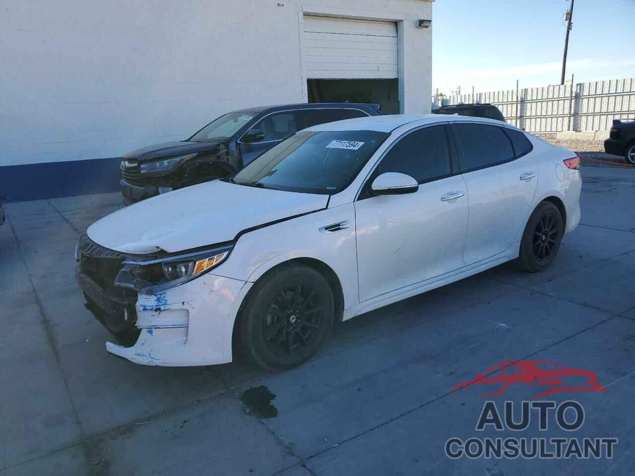 KIA OPTIMA 2018 - 5XXGT4L12JG238322