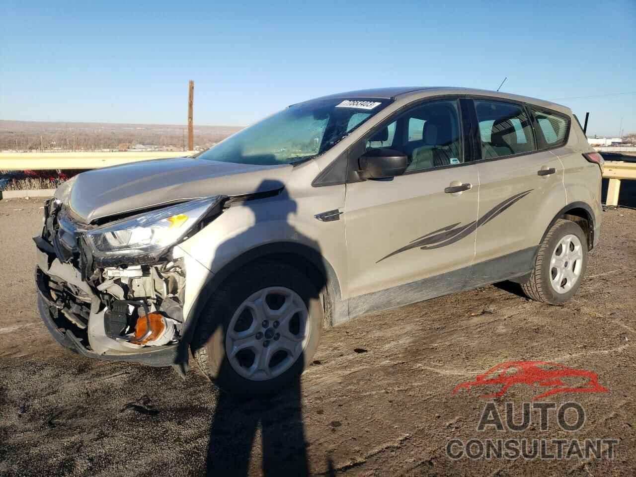 FORD ESCAPE 2017 - 1FMCU0F78HUC66534