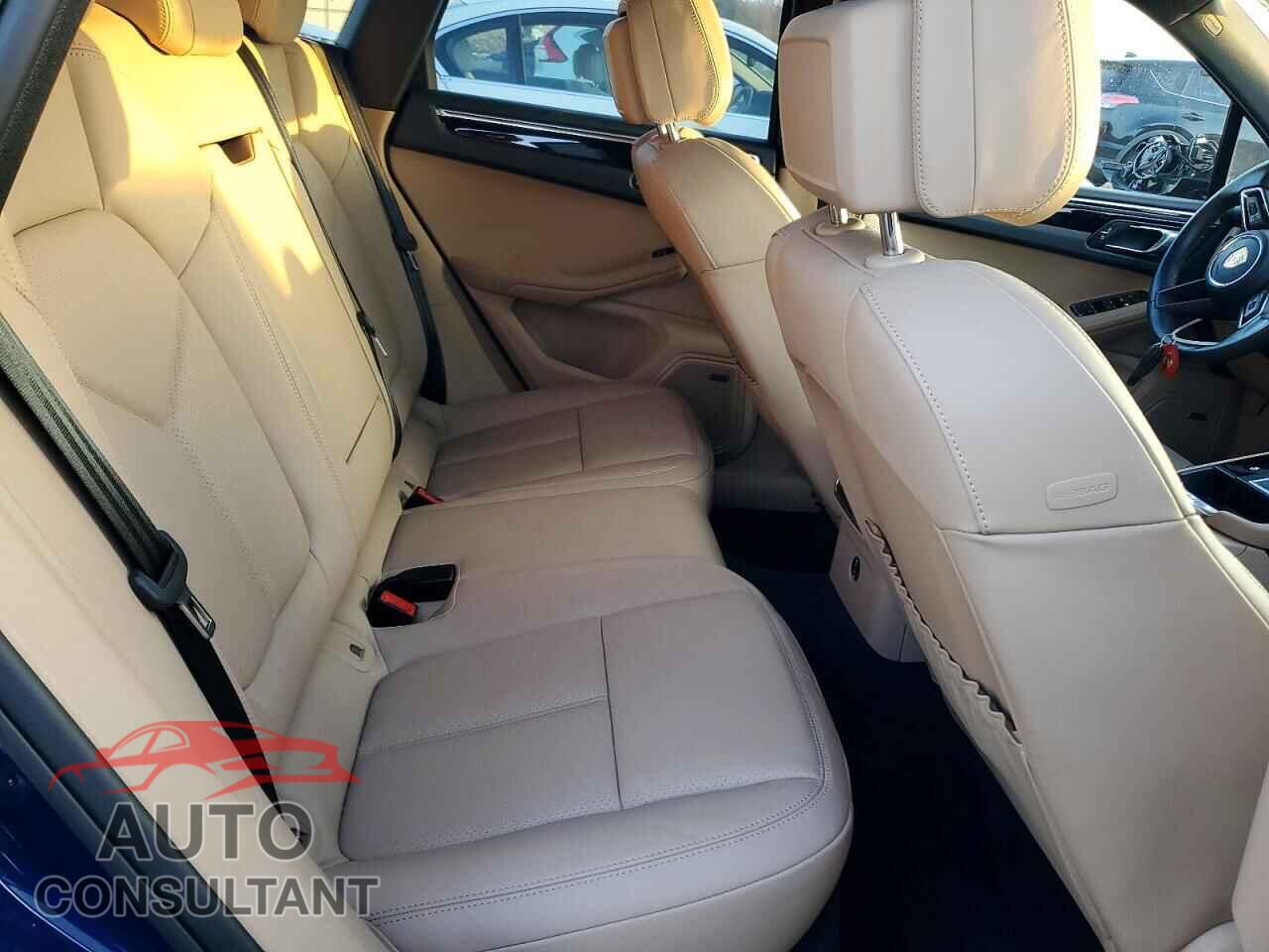 PORSCHE MACAN BASE 2024 - WP1AA2A54RLB10048