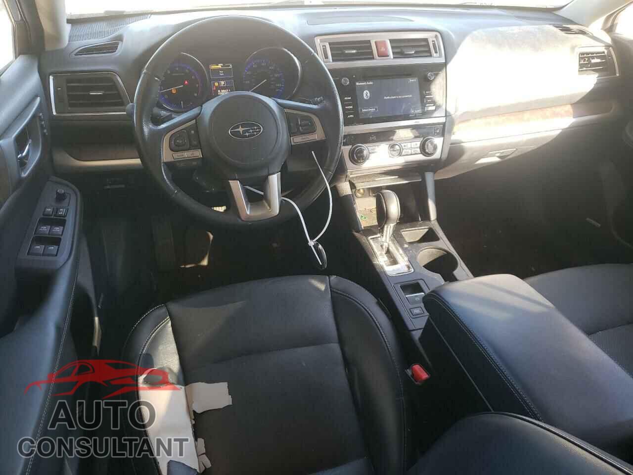 SUBARU OUTBACK 2017 - 4S4BSAKC7H3299332