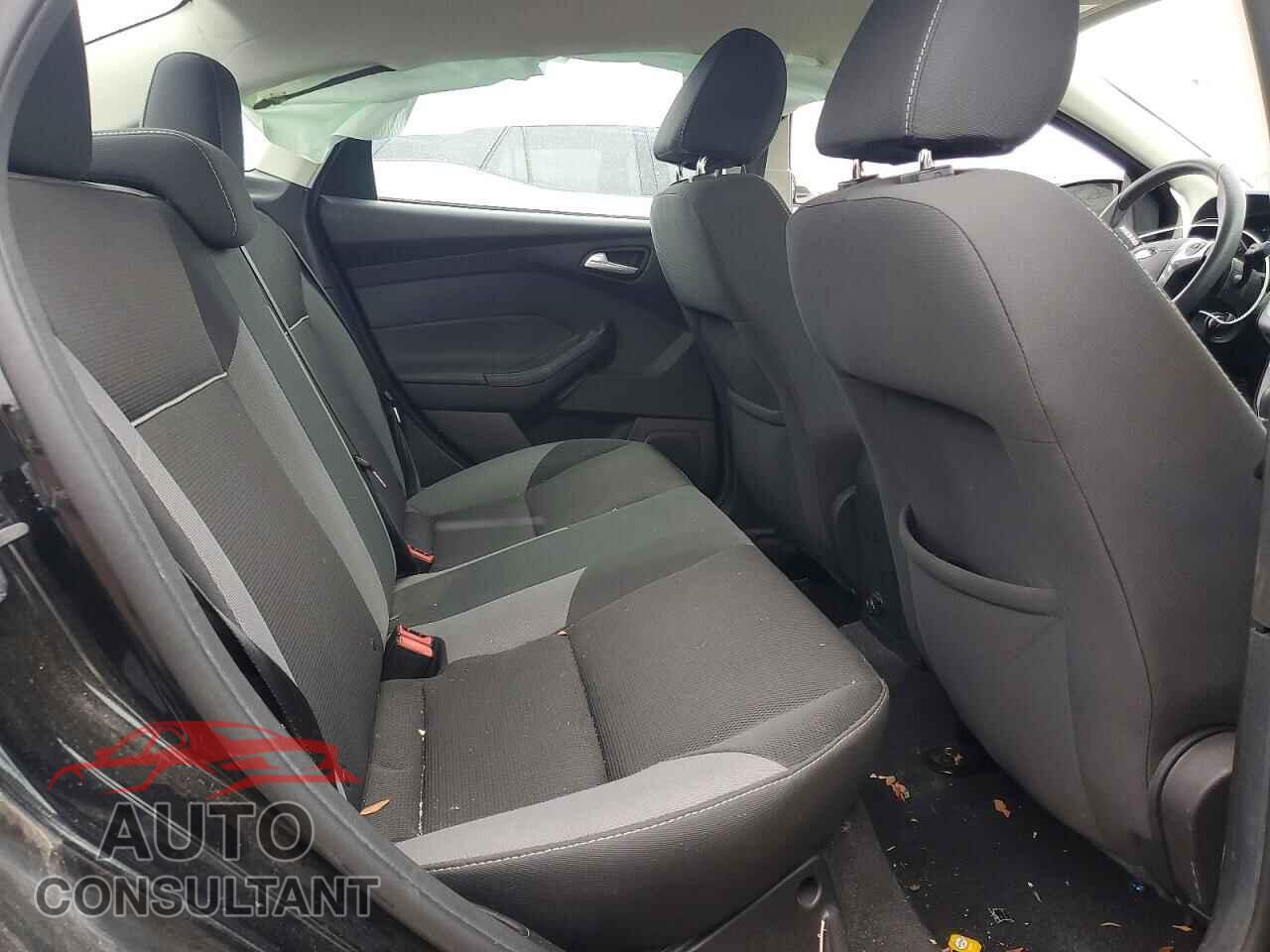 FORD FOCUS 2014 - 1FADP3F21EL234442