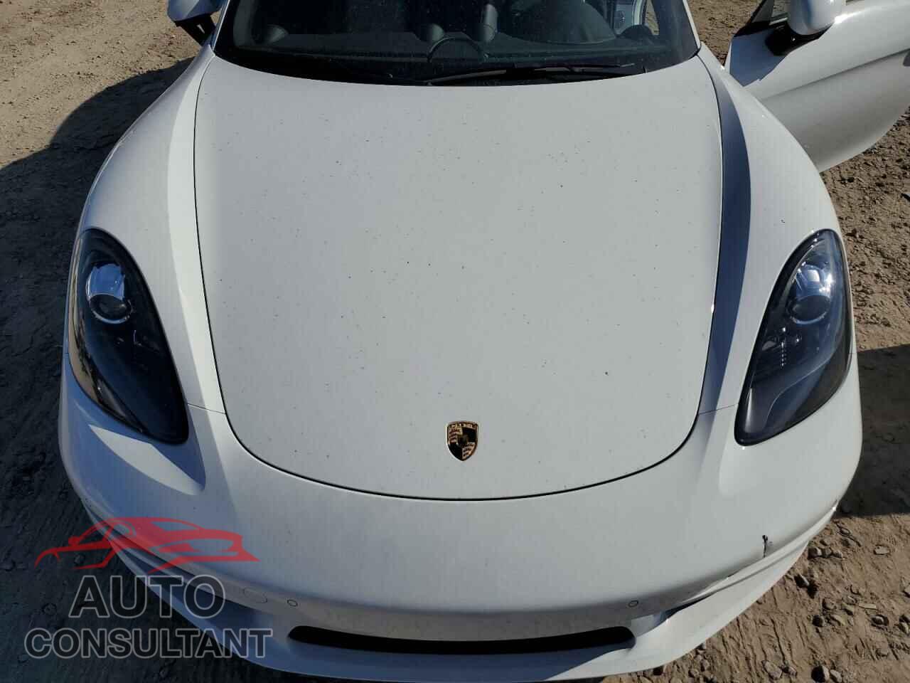 PORSCHE BOXSTER 2018 - WP0CA2A81JS211031