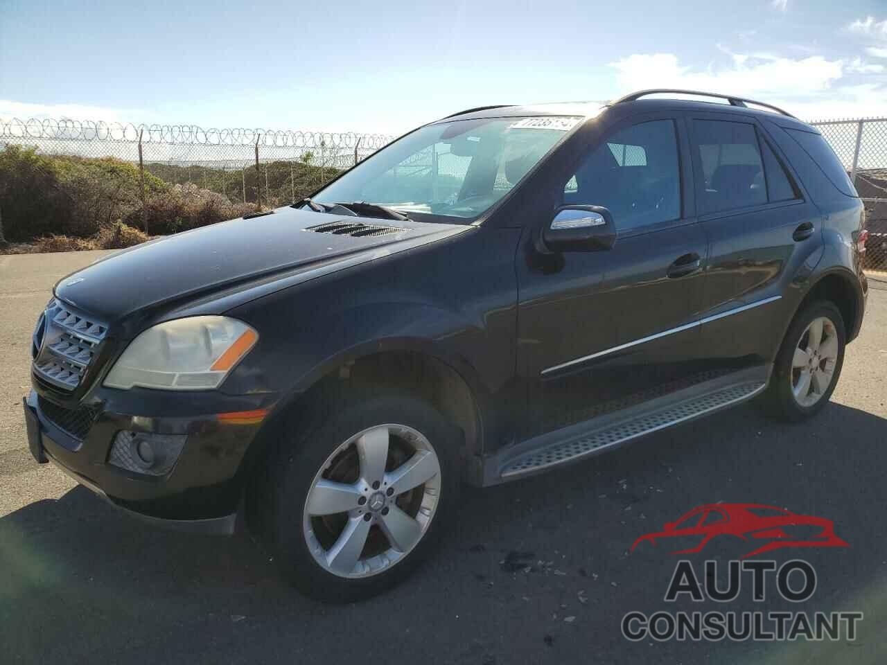 MERCEDES-BENZ M-CLASS 2009 - 4JGBB86E99A508961