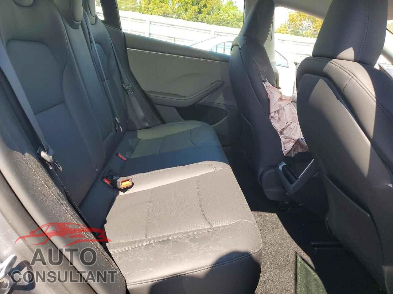 TESLA MODEL 3 2026 - 5YJ3E1EA2TF129546