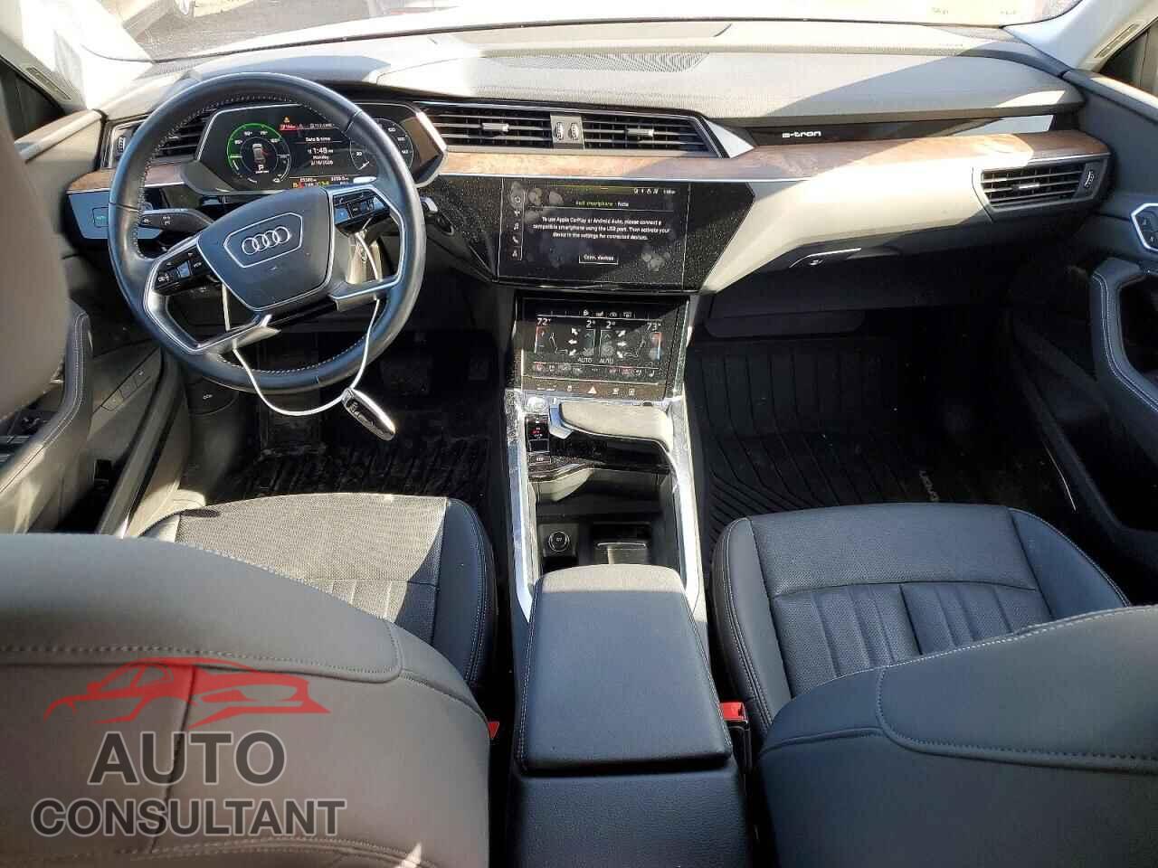 AUDI E-TRON 2020 - WA12ABGE3LB032219