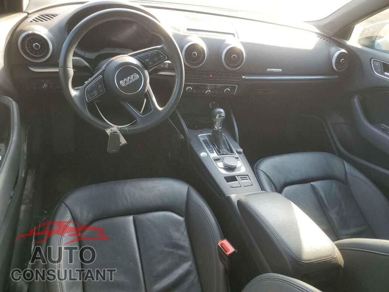 AUDI A3 2019 - WAUGUGFF2K1010465