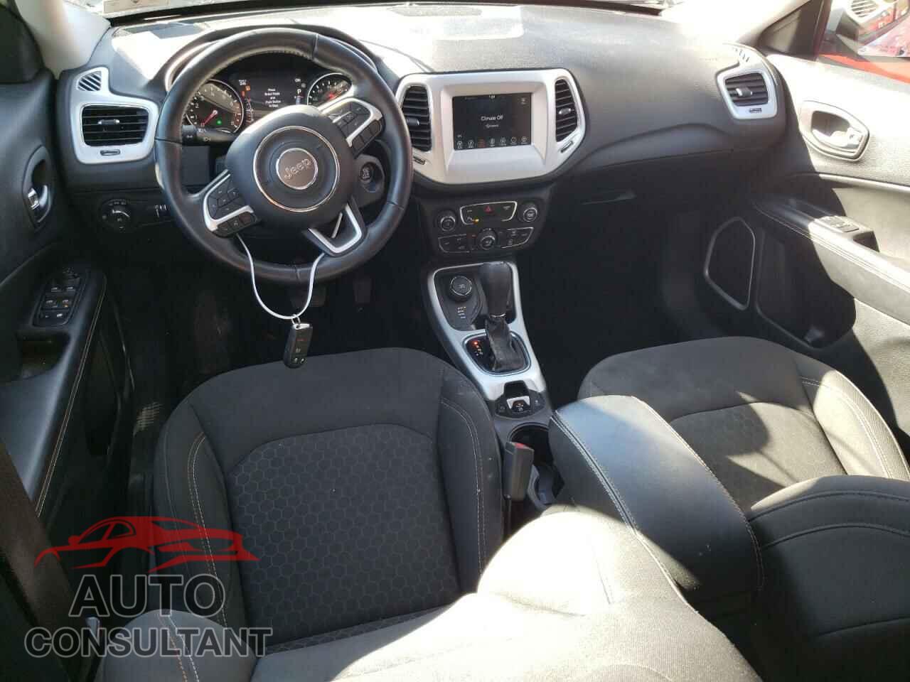 JEEP COMPASS 2019 - 3C4NJDABXKT689237