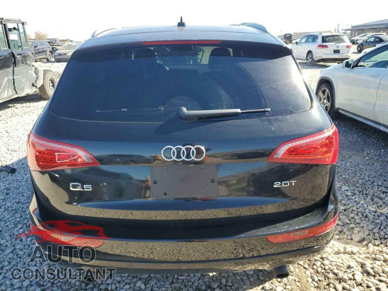 AUDI Q5 2011 - WA1LFAFP9BA117654
