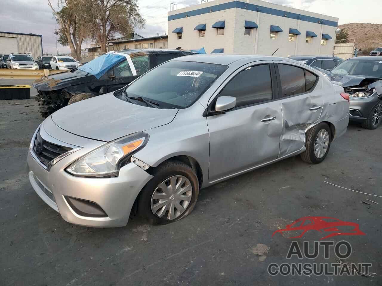 NISSAN VERSA 2018 - 3N1CN7AP1JL810831