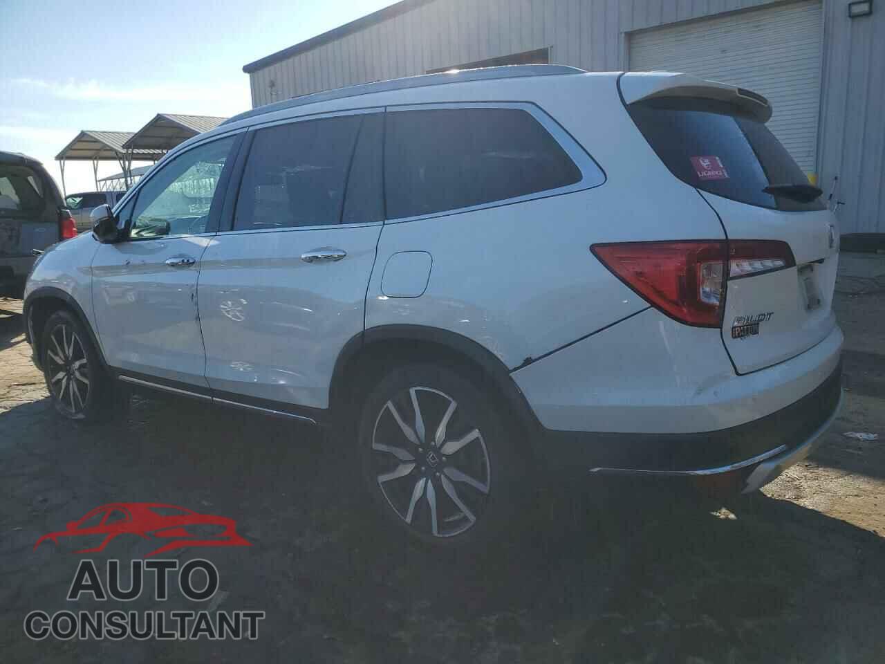 HONDA PILOT 2019 - 5FNYF5H69KB007167