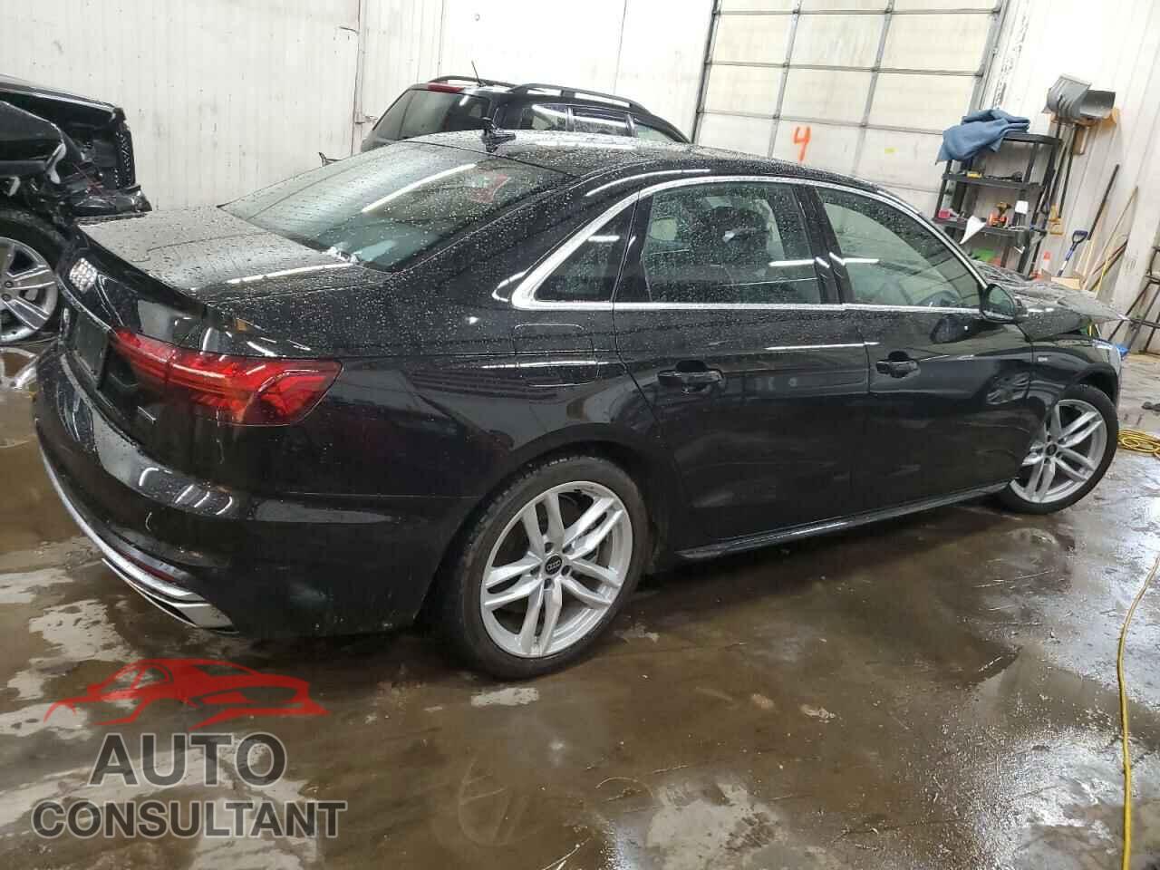 AUDI A4 2024 - WAUDAAF45RN000877